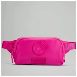 Lululemon MiniBelt Bag Team Canada Olympic logo
